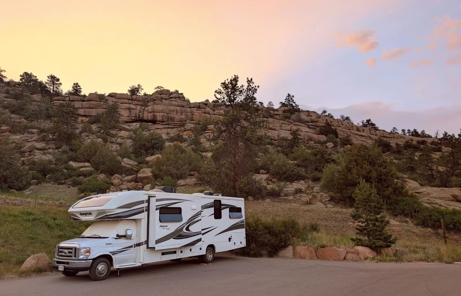 Roamin' Rentals RV on the road